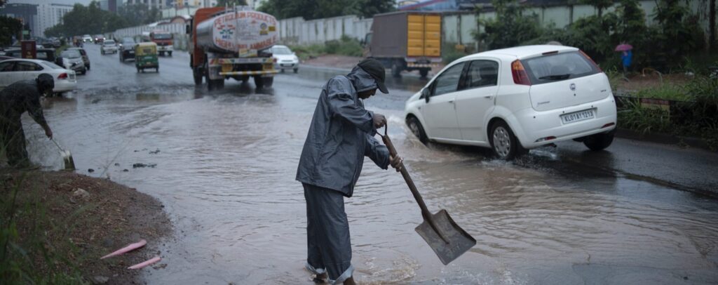 Kerala-potholes